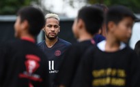 Báo giới Pháp: Neymar bị PSG loại khỏi đội hình để đàm phán đến Tây Ban Nha