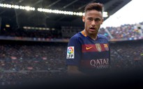 Đưa nhau ra tòa, Neymar hết đường trở lại Barcelona
