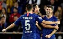 Champions League: Chelsea thắp cơ hội đi tiếp sau trận hòa hú vía ở Valencia