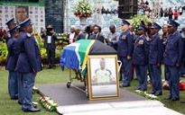 Bắt 5 kẻ nghi ám sát đội trưởng tuyển quốc gia, bóng đá Nam Phi thở phào