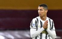Ronaldo đánh bại Covid-19 và tiếp tục đấu với cuộc điều tra từ Ý