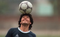 Thế giới bàng hoàng sau khi Diego Maradona qua đời