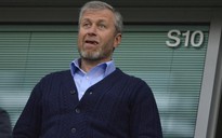 Ông chủ Chelsea, tỉ phú Abramovich lần đầu sau 15 năm lộ diện trả lời báo giới