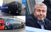 Xe buýt chở cầu thủ Chelsea khó mua xăng khi ông chủ Abramovich bị phế chức