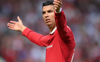 Các cầu thủ M.U muốn Ronaldo giải quyết nhanh việc ra đi