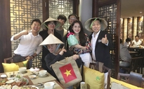Chi Pu tặng nón lá cho rapper nổi tiếng xứ Hàn
