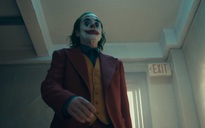 DC tung trailer Joker đầy ám ảnh và điên loạn