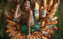 H'Hen Niê gặp trục trặc suýt rơi thúng bánh mì tại 'Hoa hậu Hoàn vũ'