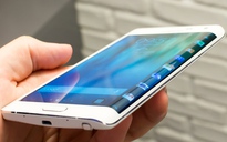 Galaxy S6 Edge có thiết kế cong hai bên mép