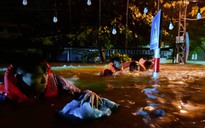 Đà Nẵng: Ngập lụt nghiêm trọng, người dân hoảng loạn lên mạng xã hội cầu cứu