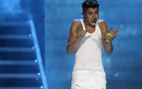 Justin Bieber quên lời khi hát hit ‘Despacito’ bằng tiếng Tây Ban Nha