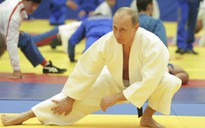 Tổng thống Putin hứa sẽ tập yoga