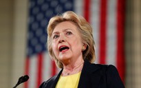 Hillary Clinton tiếp tục dẫn điểm Donald Trump trong thăm dò toàn quốc