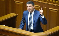 Bác đơn từ chức của thủ tướng, Quốc hội Ukraine nói không với tổng thống