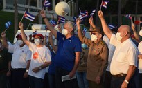 Tin mới nhất từ Cuba: Lãnh đạo cùng 100.000 người xuống đường bảo vệ cách mạng