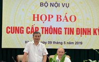 Bộ Nội vụ nói gì về đưa quy định không được nịnh bợ cấp trên vào luật?