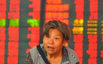 Nhà đầu tư lớn 'tháo chạy' khỏi chứng khoán Trung Quốc