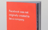 Có gì trên bàn làm việc của mỗi nhân viên Facebook?