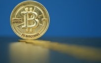 Bitcoin bất ngờ tăng 17% trong vài tiếng