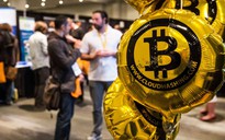 Bạn đã lỗ bao nhiêu nếu mua bitcoin, ethereum ngay đỉnh bong bóng?