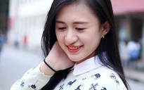 Hot girl Phương Thảo 'say nắng' môn bóng bàn từ buổi học đầu tiên