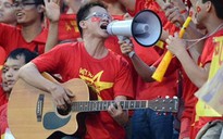 Ca nhạc sĩ Cáp Anh Tài: 'Chờ tuyển Việt Nam 'bung lụa' để ra ca khúc mới'
