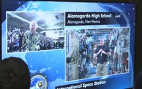 Phi hành gia trên ISS trò chuyện với học sinh Mỹ