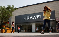 Quyền Bộ trưởng Quốc phòng Mỹ: Huawei quá thân cận với chính phủ Trung Quốc