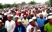 Covid-19: Hơn 100.000 người chống lệnh phong tỏa để dự đám tang ở Bangladesh