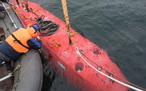 Tàu rô bốt của Nga lần đầu lặn xuống vực sâu nhất thế giới