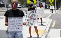 Giáo viên Mỹ biểu tình phản đối mở cửa lại trường học vì dịch Covid-19