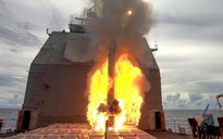 Tuần dương hạm Mỹ diễn tập tấn công bằng tên lửa Tomahawk gần Guam