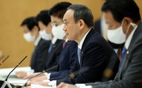 Thủ tướng Nhật xin lỗi vì ăn tiệc cuối năm với người nổi tiếng