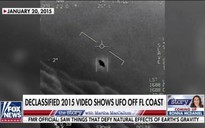 UFO quấy rối tàu chiến Mỹ có thể là drone tình báo Nga, Trung Quốc