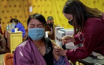 Vương quốc trên dãy Himalaya vừa lập kỷ lục tiêm vắc xin ngừa Covid-19
