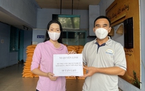 MC Quyền Linh quyên góp 10 tấn gạo giúp Trịnh Kim Chi làm từ thiện