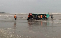 Hà Tĩnh: Thuyền cá bị sóng đánh chìm, 1 ngư dân mất tích