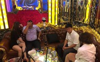 TP.HCM: Bắt quả tang 2 nữ tiếp viên karaoke bán dâm cho khách
