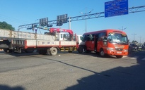 Tai nạn xe khách tại TP.HCM, 5 người bị thương