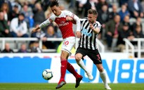 Arsenal - Newcastle: Ngôi thứ ba đang chờ 'Các pháo thủ'