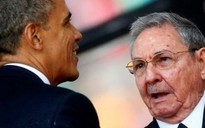 Vì sao Barack Obama và Raul Castro tiến lại gần nhau?