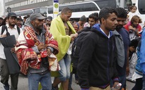 Áo, Đức mở cửa đón người nhập cư