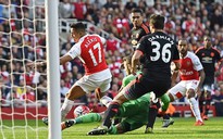 Sanchez tỏa sáng, Arsenal hạ gục nhanh M.U