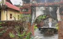 Mộ các danh thần tại Sài Gòn - Lăng Long Vân hầu Trương Tấn Bửu