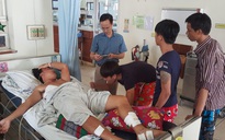 Lật xe ở Thái Lan, 5 người Việt bị thương