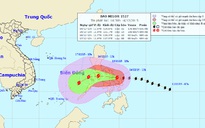 Bão Melor mạnh cấp 15, áp sát biển Đông
