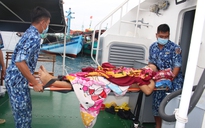 Vùng Cảnh sát biển 4 điều tàu đưa bệnh nhân nguy kịch vào Phú Quốc điều trị