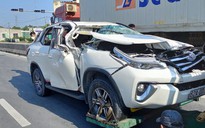 Hai xe tông dải phân cách nút giao cao tốc Trung Lương - Mỹ Thuận, 1 tài xế tử vong