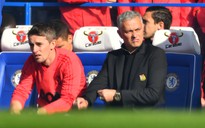 Muốn Manchester United đặc biệt, sao cứ chỉ trích Mourinho?