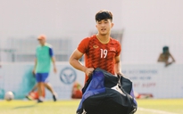 'Soái ca U.22 Việt Nam' Trần Danh Trung chấn thương nhưng vẫn ra sân tập